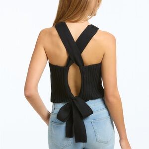 Astr the label tie top